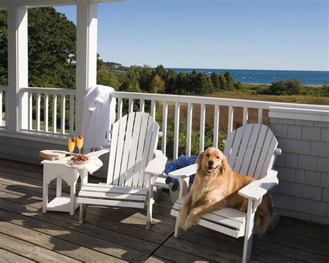 dog friendly hotels with balconies.